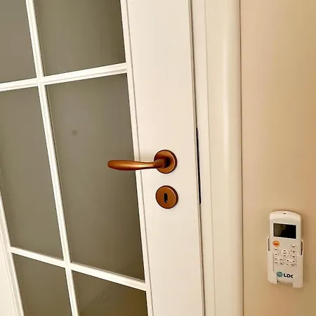 Alexandru Appartement *