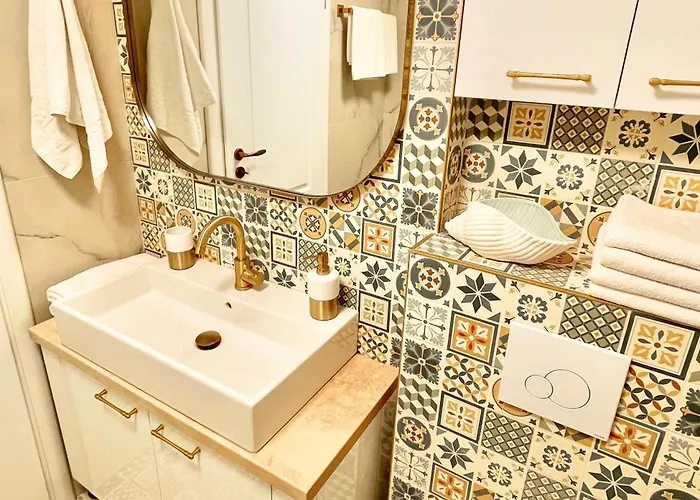 Alexandru Διαμέρισμα Saturn